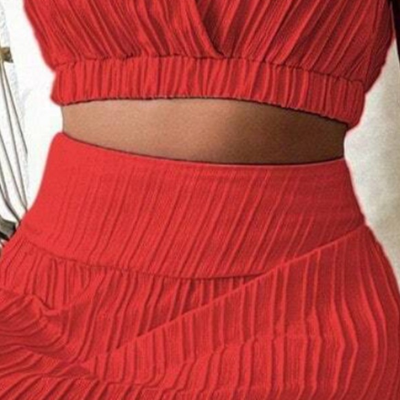 Boho Red Sleeveless Crop Top Maxi Skirt Set - Picture 5 of 6